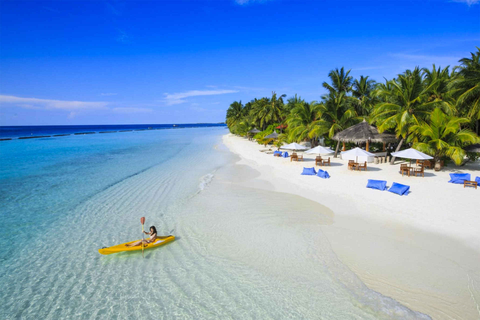 Maldives Paradise Escape